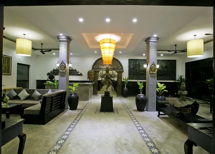 The Community - Hotel 4*