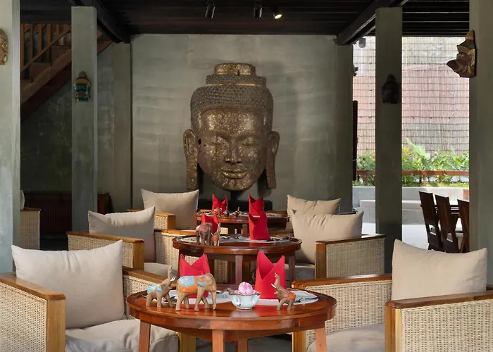 Hotel The Community -