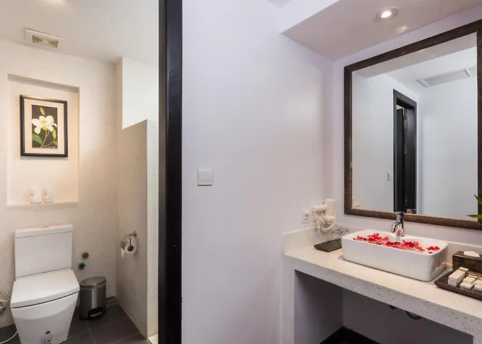 Hotel The Community -